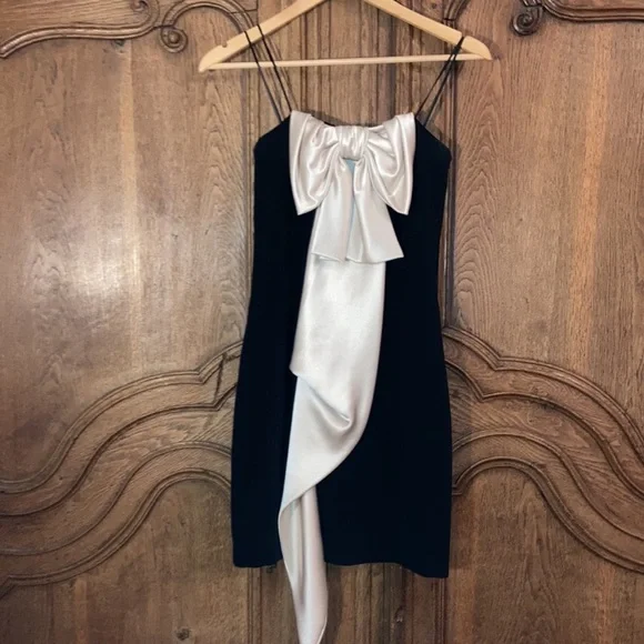 ABS Allen Schwartz Black Satin Strapless Dress - Picture 2 of 11